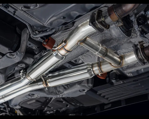 AWE Track Edition Exhaust for Dodge Durango 6.4 / 6.2 SC - Diamond Black Tips (3020-33952)