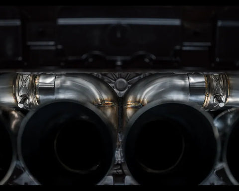 AWE Tuning SwitchPath Exhaust - 3" Diameter | 2020+ Corvette Z06  (3025-43906)