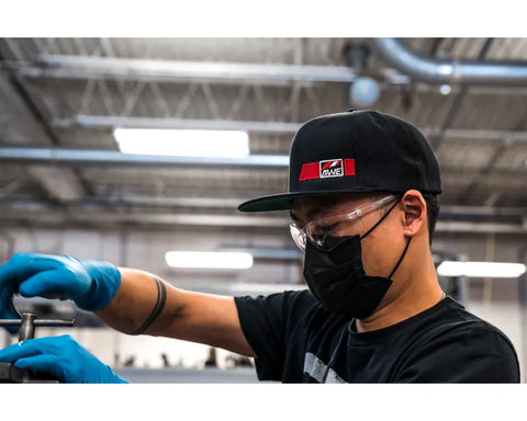 AWE Tuning Dagger Snapback