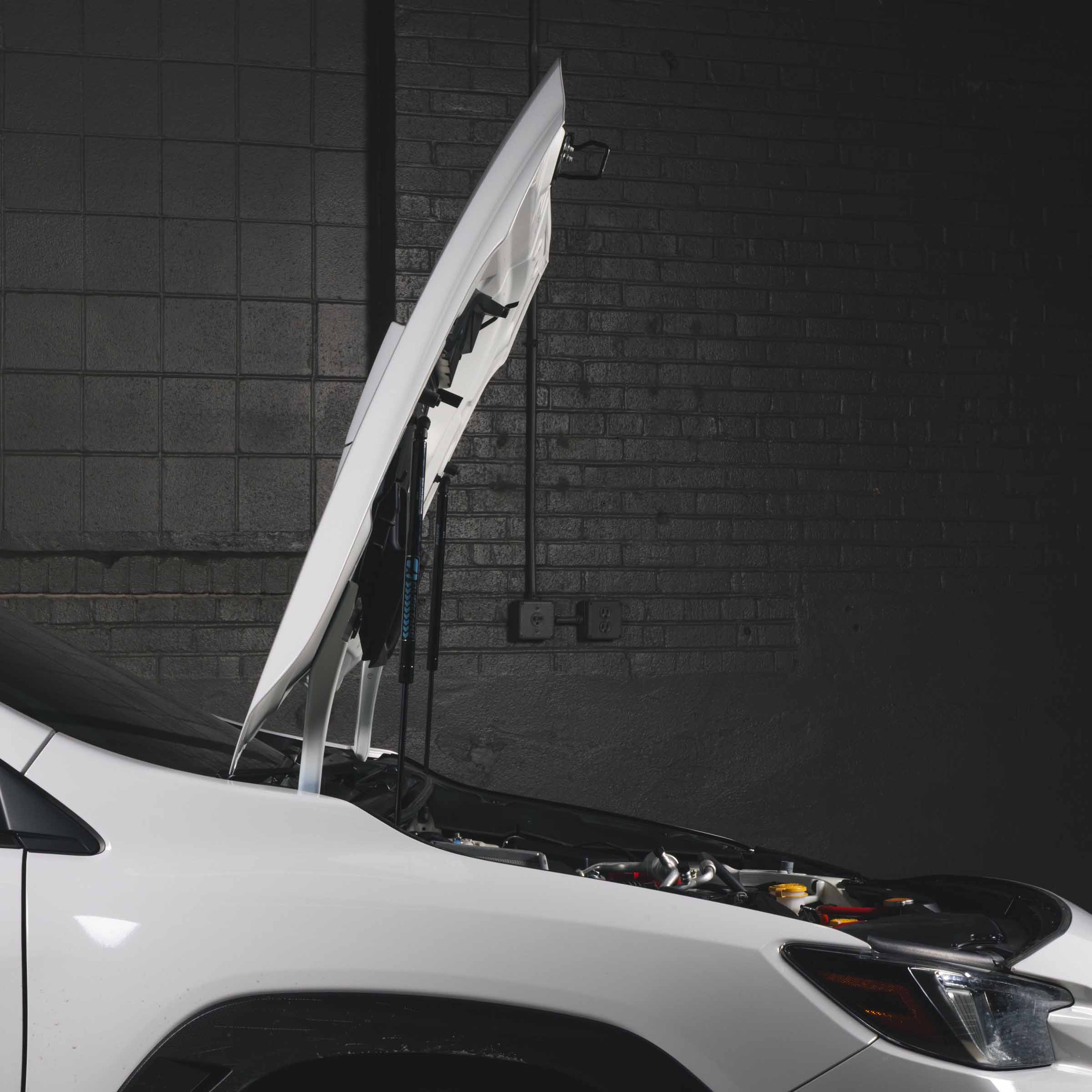 A10263-overtake-hi-lift-hood-