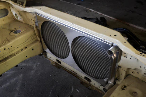 Chase Bays Tucked Aluminum Radiator | Nissan S-Chassis & R32 (CB-14RAD)