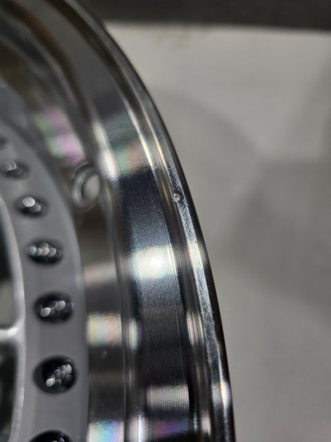 ESR Wheels SR01 Hypersilver w/Machined Lip 18x9.5 | 5x114.3 (89551422 SR01HS-ML) - Return