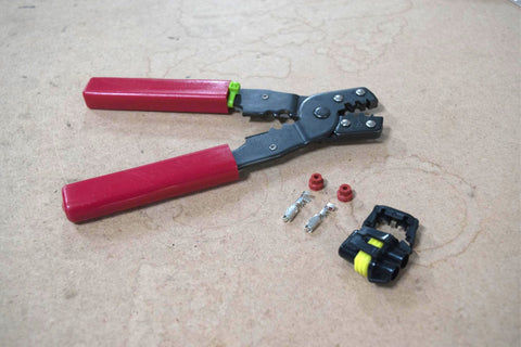 Acme Connector: 9007/9004 Male (WP140)