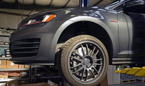 Essex Designed AP Racing Radi-CAL Brake Kit - Front | 2015+ VW Golf Mk7 GTI/R (13.01.10056)