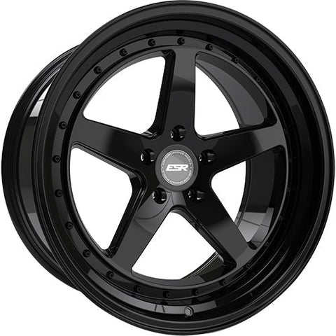 ESR Black CS5 18x10.5 5x4.25 22mm Wheel (80551422 CS5GBLK 5X108)