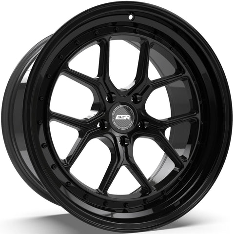 ESR Gloss Black CS2 18x8.5 5x105 30mm Wheel (88550030 CS2GBLK 5X105)