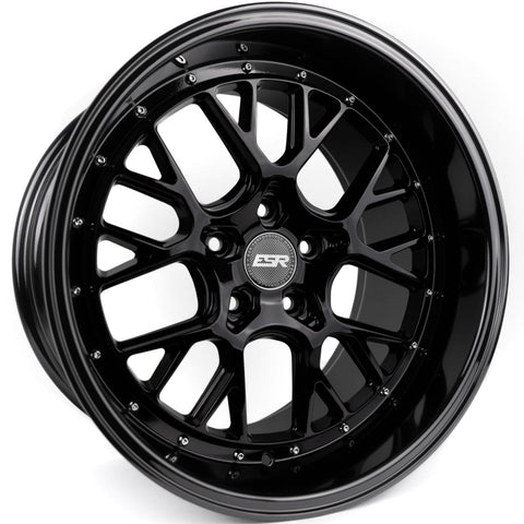 ESR Wheels CS11 Gloss Black 18x8.5 | 5x120 (88551430 CS11GBLK 5X120)