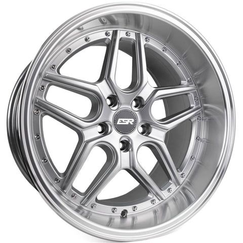 ESR Wheels CS15 Hypersilver w/ Machined Lip 18x9.5 | 5x110 (89551422 CS15HS-ML 5X110)