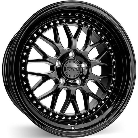 ESR Wheels SR01 Gloss Black w/ Chrome Rivets 19x10.5 | 5x108 (90551415 SR01GBLK 5X108)