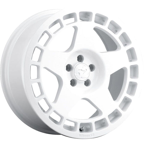 Fifteen52 Turbomac Rally White 18x8.5 | 5x114.3 (TURRW-88554+30)
