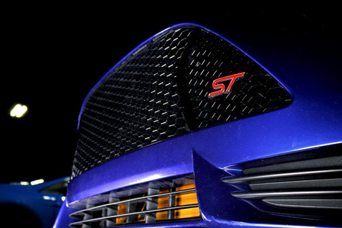 Mishimoto Performance Intercooler Kit | 2013+ Ford Focus ST (MMINT-FOST-13K)