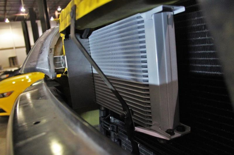 Mishimoto Thermostatic Oil Cooler Kit | 2004-2006 Pontiac GTO (MMOC-GTO-04T)