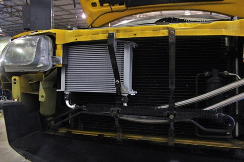 Mishimoto Thermostatic Oil Cooler Kit | 2004-2006 Pontiac GTO (MMOC-GTO-04T)