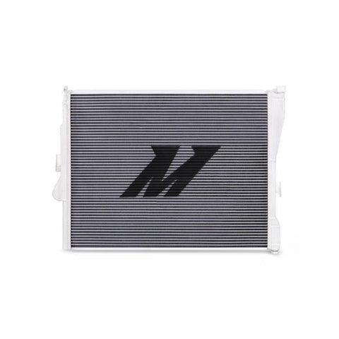 Mishimoto Performance Radiator | 1999-2006 BMW E46 Non-M (MMRAD-E46-323)
