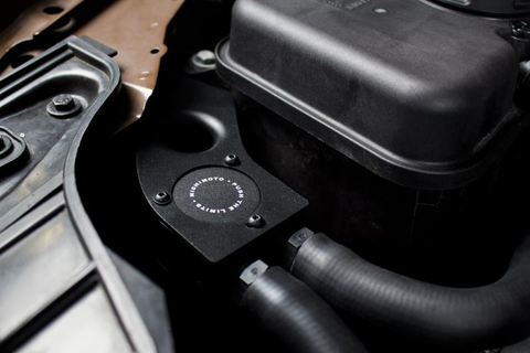 Mishimoto Baffled Oil Catch Can | 2011-2013 BMW 135I/335I/335XI (MMBCC-N55-11CBE2)