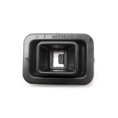 Mitsubishi OEM Clutch Release Fork Boot | 1996-2006 Mitsubishi Evo 4-9 (MD747413)