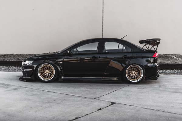 Mitsubishi Lancer Custom Body Kit