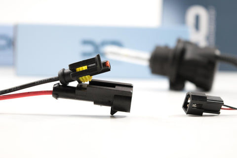 XenonDepot H13/9008 Bi-Xenon: XTR 4300K HID Bulbs - Pair (XD.N.001)